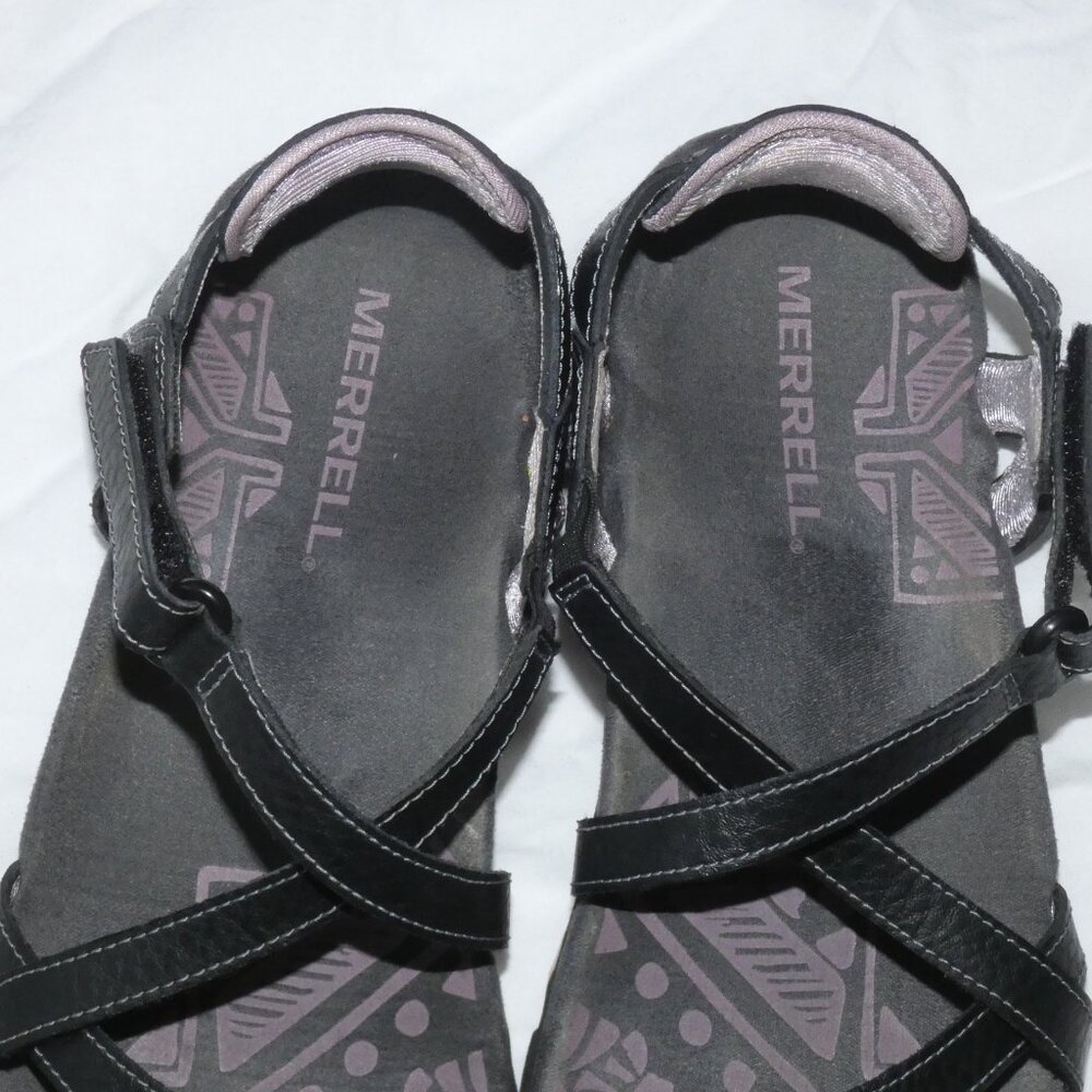 Merrell Women’s Black and Lilac Leather Sandal Size 7 - Picture 3 of 9